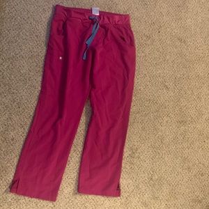 Figs Raspberry Sorbet Kade Cargo Scrub Pants size M petite